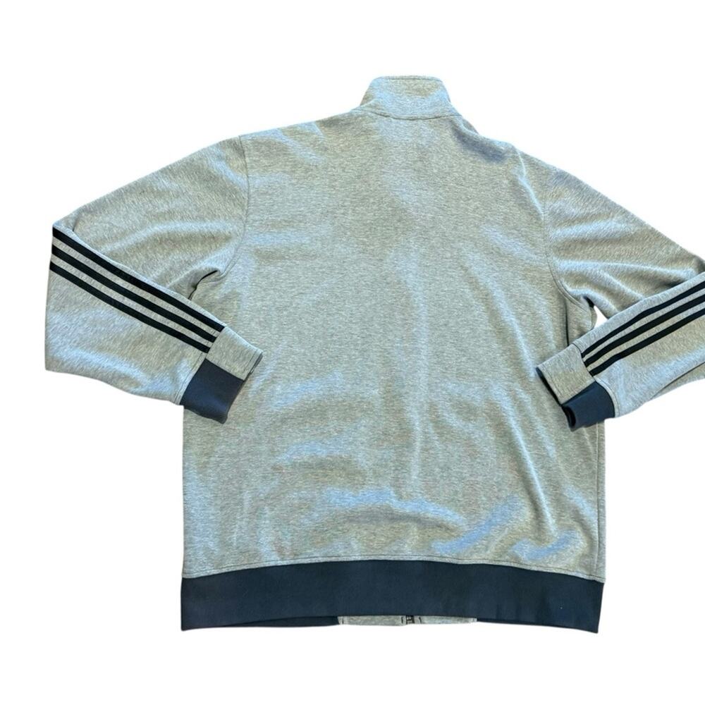 Adidas Gray 3 Stripe Men’s XL Lightweight Jacket with Black Accents - Picture 2 of 8